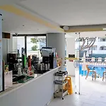 Hotel Emeralds